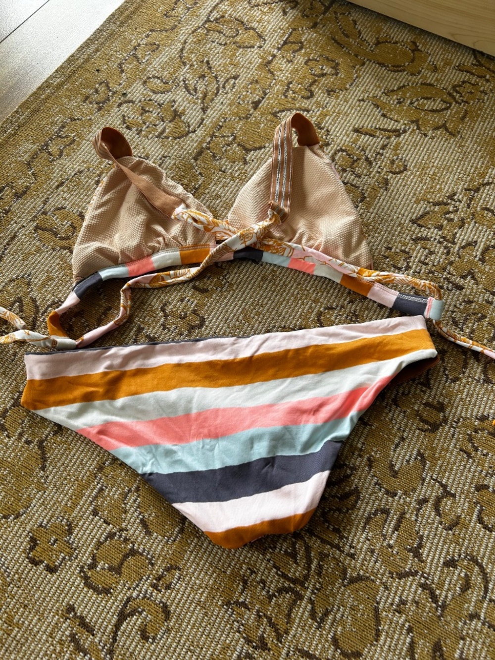 Maaji bikini - Picture 2 of 2